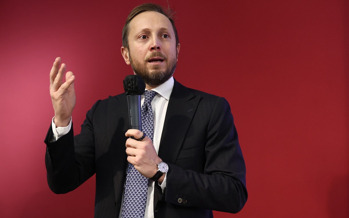 “Piano Casa, Milano si è di nuovo fatta Stato per affrontare l’emergenza. Ma serve una svolta nazionale: sia istituito un Ministero per le città” “Piano Casa, Milano si è di nuovo fatta Stato per affrontare l’emergenza. Ma serve una svolta nazionale: sia istituito un Ministero per le città”