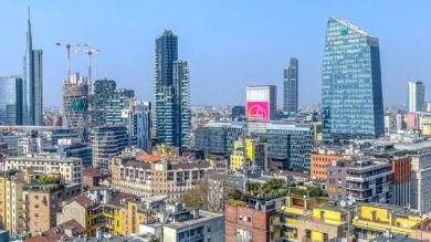 Urbanistica, famiglie sospese e Aspesi: “Salva Milano bis subito: Sala e Salvini collaborino”