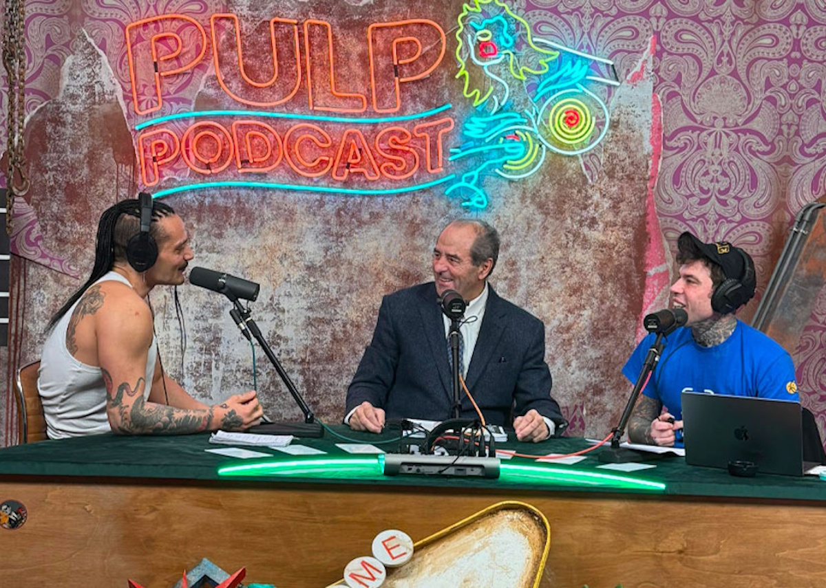 Fedez ha il suo “giornale” con tanto di inviati: Pulp Podcast si pone come alternativa alla stampa tradizionale Fedez ha il suo “giornale” con tanto di inviati: Pulp Podcast si pone come alternativa alla stampa tradizionale