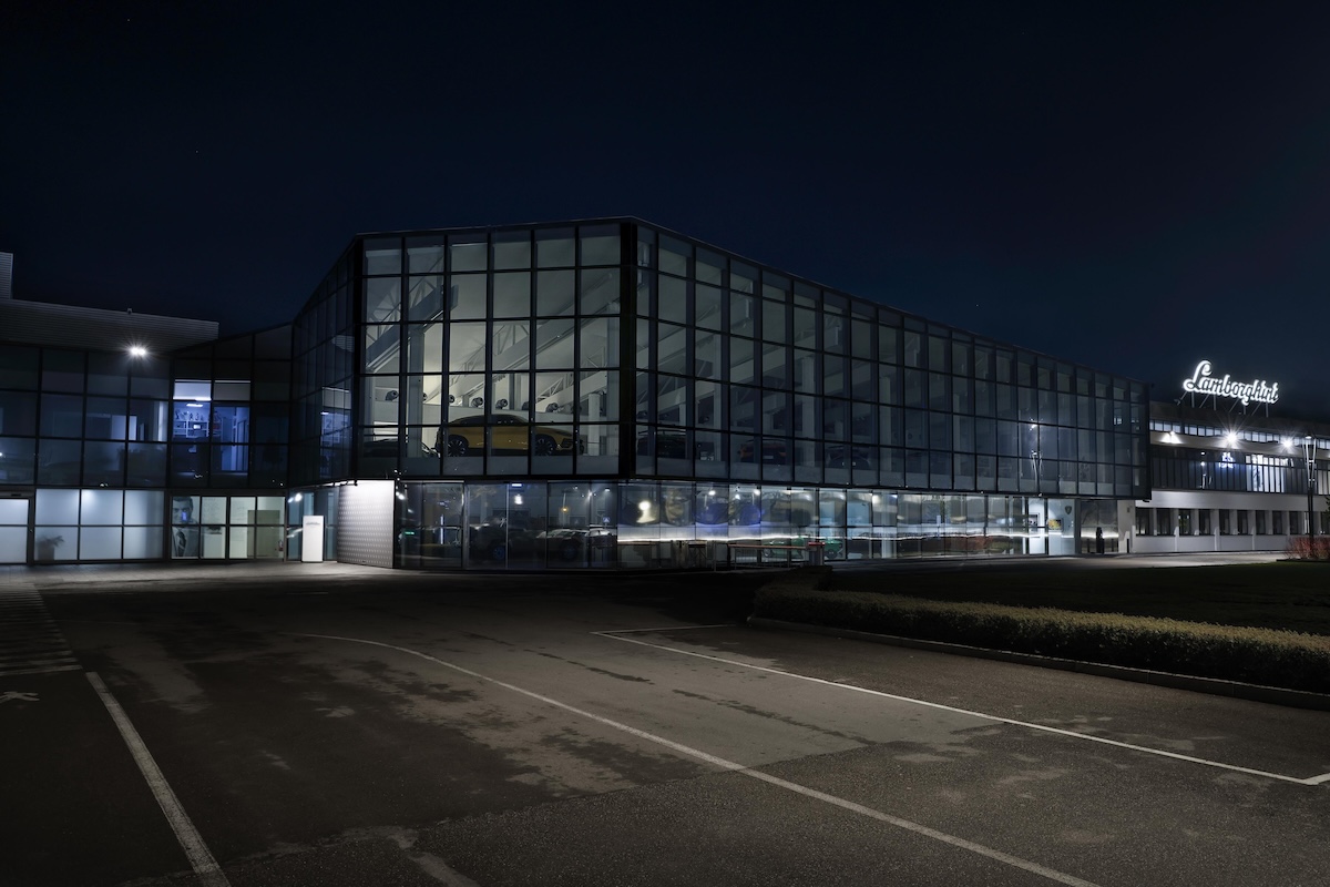 M’illumino di Meno 2026: Lamborghini spegne il Museo e digital detox