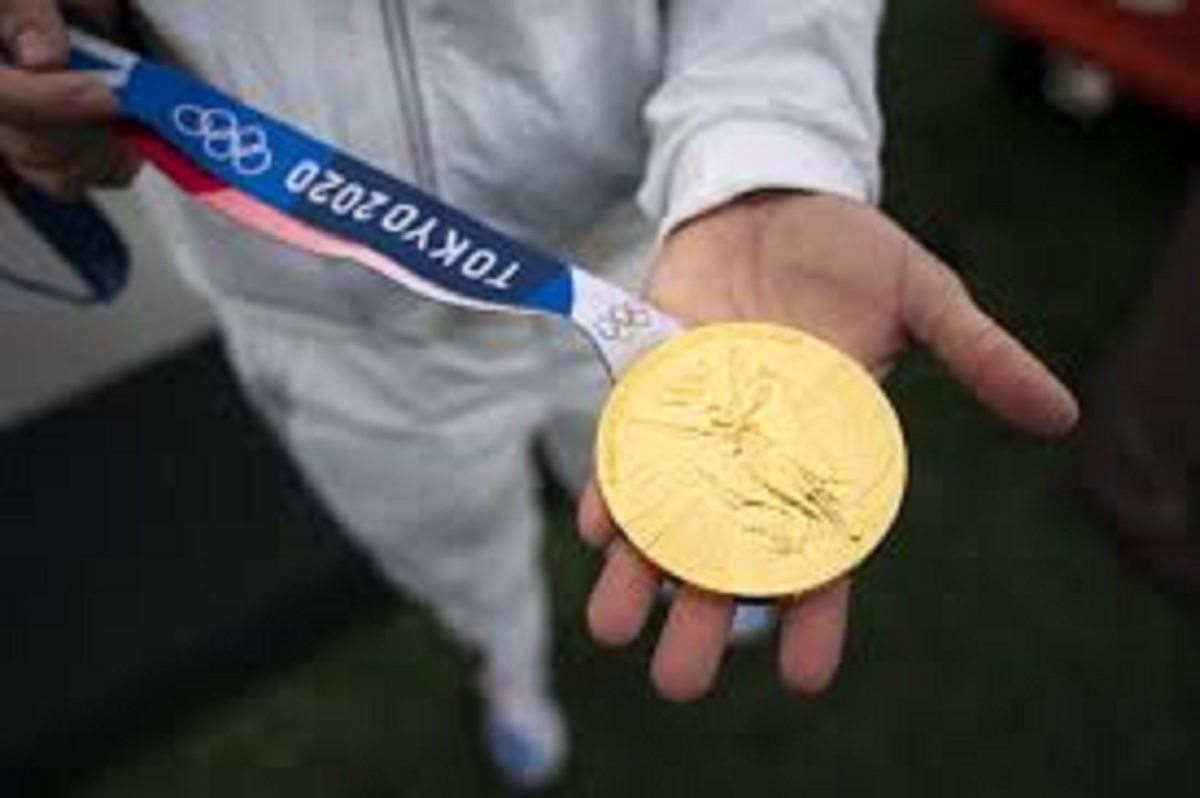 Milano Cortina, quote record per i metalli preziosi: e una medaglia d’oro vale oltre 1.600 euro Milano Cortina, quote record per i metalli preziosi: e una medaglia d’oro vale oltre 1.600 euro