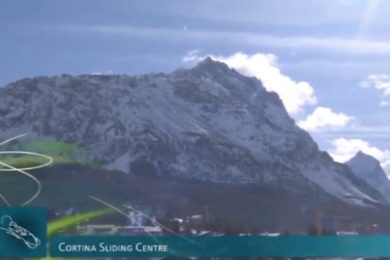 Milano-Cortina, nuova bufera sulla Rai: la gaffe in diretta. Il video del fuorionda prima della gara di bob a quattro