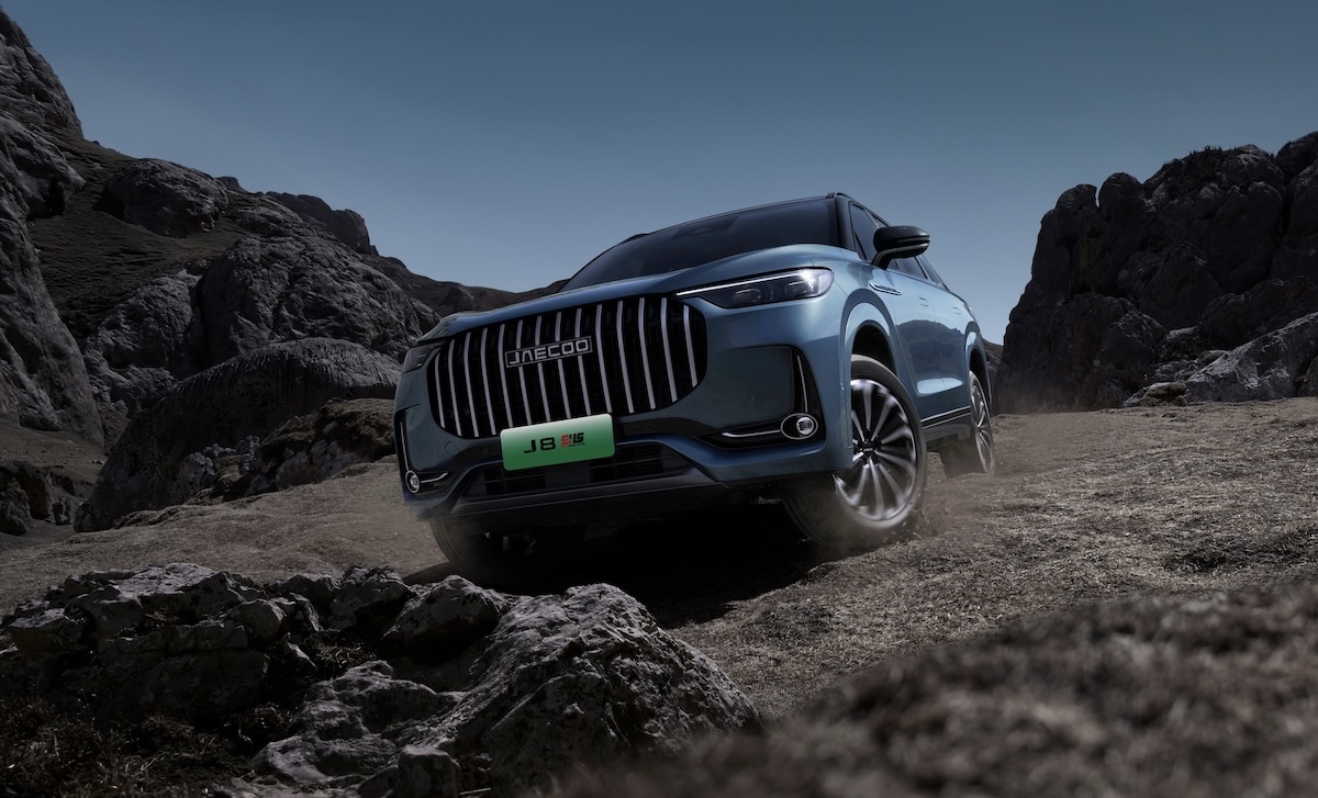 Jaecoo 8 SHS-P: consumi da utilitaria e ricarica 30-80% in 20 min Jaecoo 8 SHS-P: consumi da utilitaria e ricarica 30-80% in 20 min