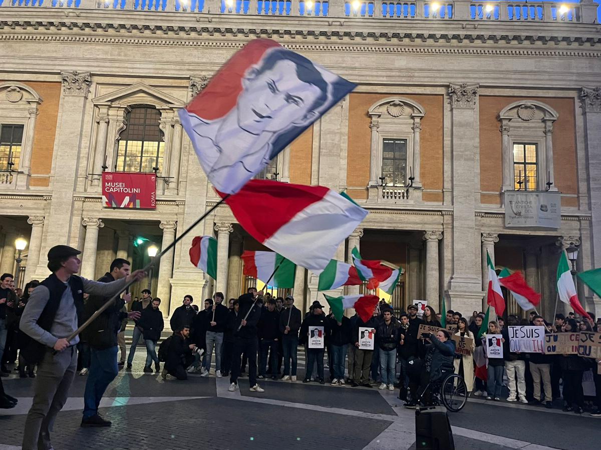 Roma in piazza per Quentin, Giubilei (Nazione Futura): “Qui senza bandiere, in democrazia non c’è spazio per la violenza come accaduto in Francia” Roma in piazza per Quentin, Giubilei (Nazione Futura): “Qui senza bandiere, in democrazia non c’è spazio per la violenza come accaduto in Francia”