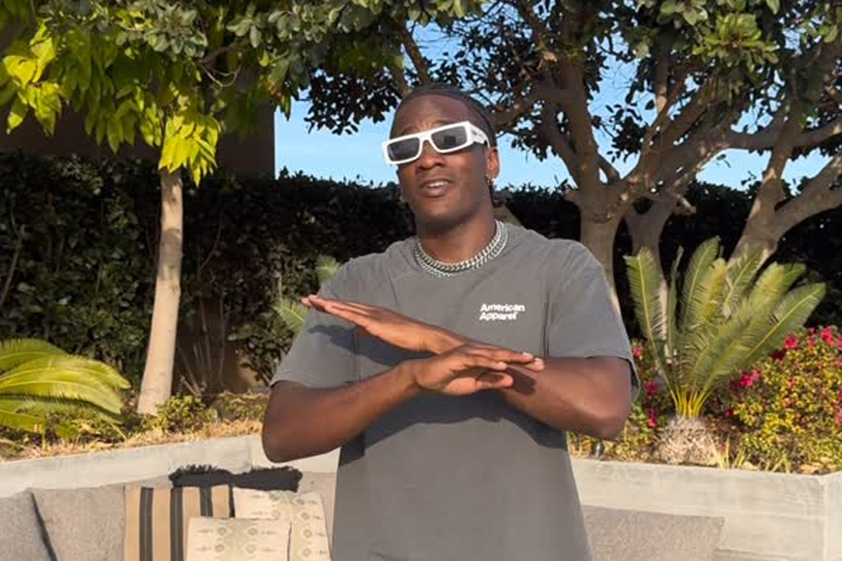 Brand o brand…elli / American Apparel, dal mito sexy dei giovani ribelli alla caduta di un impero della moda: la storia Brand o brand…elli / American Apparel, dal mito sexy dei giovani ribelli alla caduta di un impero della moda: la storia