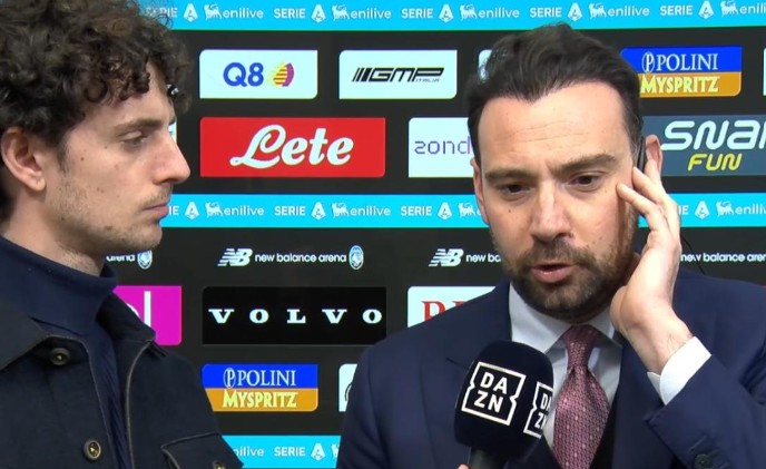 Atalanta-Napoli, il direttore sportivo Manna perde le staffe: “Gol annullato? Imbarazzante. Non siamo qui a fare la figura dei coglioni”