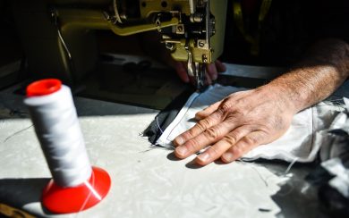 Confindustria, allarme manifattura: auto e moda in crisi profonda, l’alimentare salva il Made in Italy