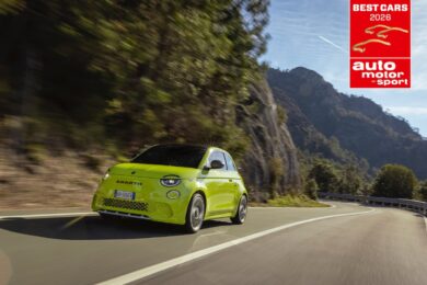 Abarth 500e vince Best Cars 2026