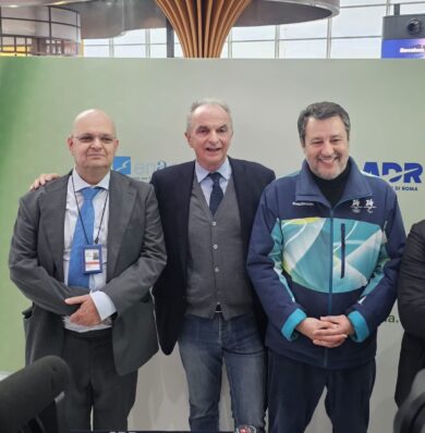 Aeroitalia, primo volo con due cani di quasi 30 kg in cabina