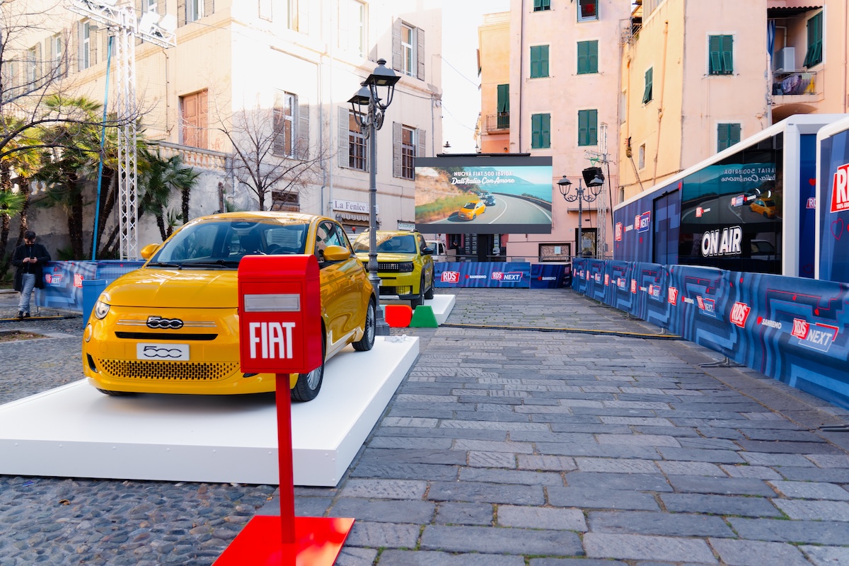Festival di Sanremo: FIAT e RDS insieme tra Grande Panda e 500 Ibrida