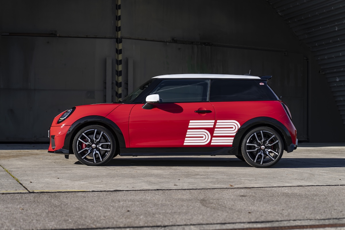 MINI celebra Monte Carlo: 1965 Victory Edition tra JCW ed elettrica