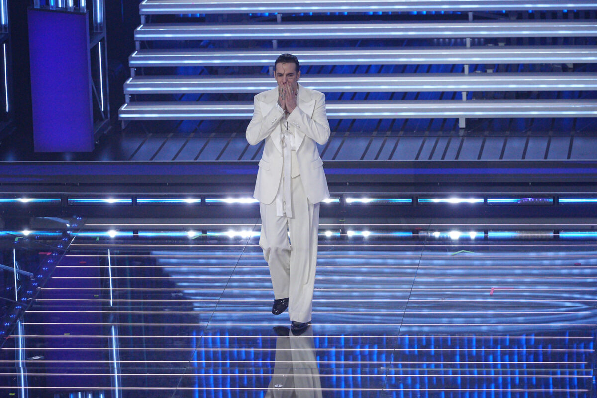 Sanremo, da Conti e la frecciata a Petrecca alle polemiche di Elettra Lamborghini: la pagella della seconda serata