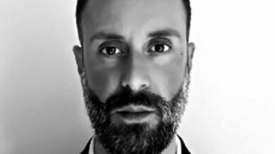 Caso Cinturrino, i testimoni incastrano il poliziotto di Rogoredo: “Mi diceva che voleva ammazzare Zack”