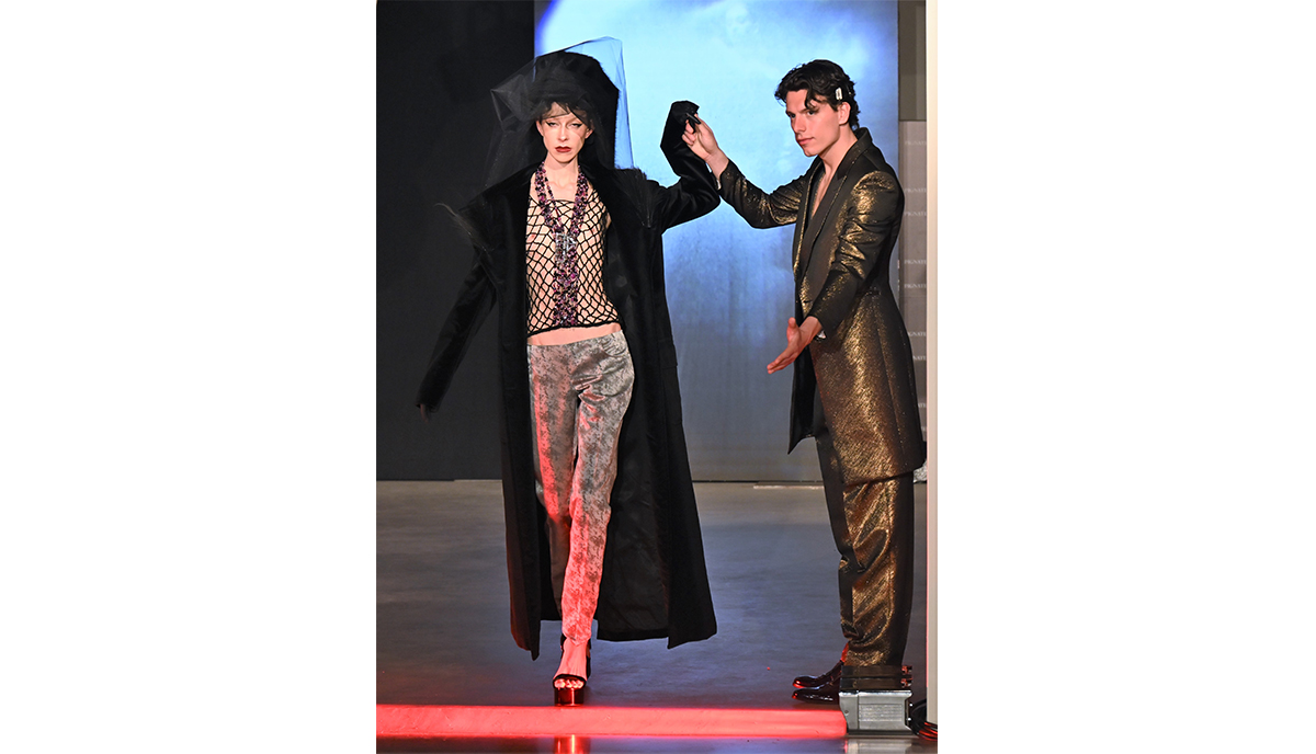 Pignatelli Atelier la moda scultura donna e uomo attraverso il tempo