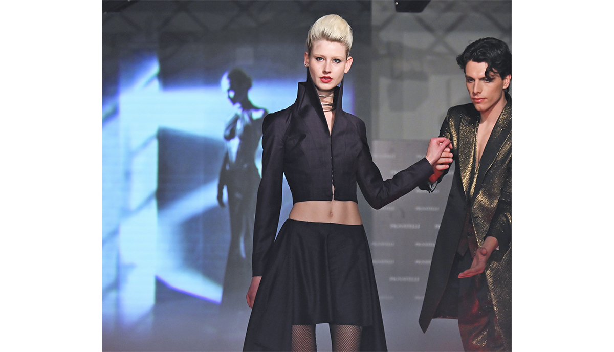 Pignatelli Atelier la moda scultura donna e uomo attraverso il tempo