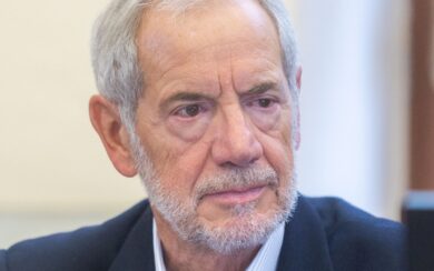 Sanità lombarda, Bertolaso rassicura: “Buco in bilancio? No, nessun rischio per il bilancio della Regione”