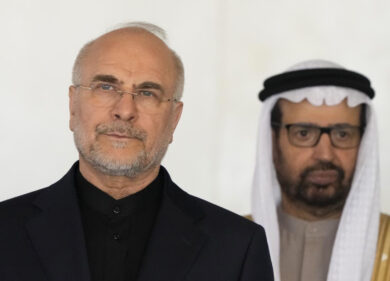 Guerra in Iran, Trump ha scelto il suo interlocutore. Ecco chi è il partner “praticabile” per governare a Teheran. Ma il regime…