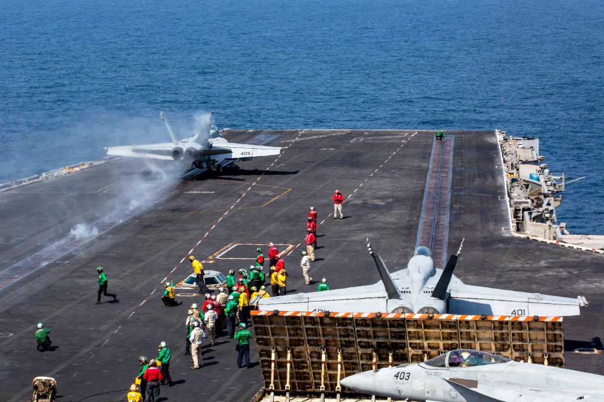 Il mondo nelle strettoie della geopolitica Il mondo nelle strettoie della geopolitica