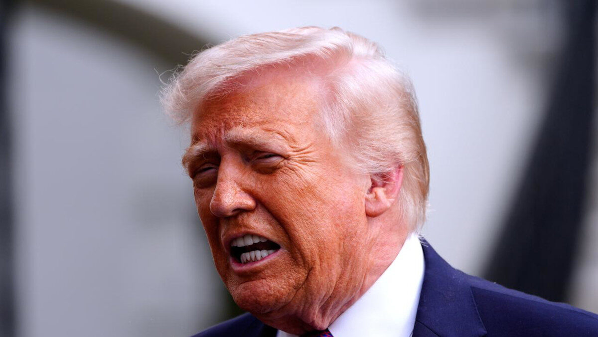 Guerra in Iran, l’esercito di Teheran a Trump: “Pensava fosse Hollywood ma non è un film, nasconde il vero numero dei suoi soldati morti” Guerra in Iran, l’esercito di Teheran a Trump: “Pensava fosse Hollywood ma non è un film, nasconde il vero numero dei suoi soldati morti”