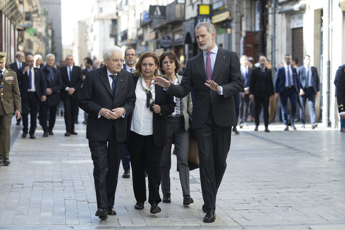 Mattarella, lectio magistralis a Salamanca: “Le fondamenta dell’Europa non cederanno a chi vuole smantellarla”