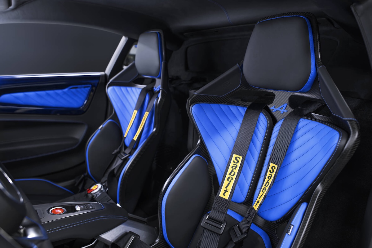 Alpine A110 vince Best Cars 2026: ottava volta regina sportive