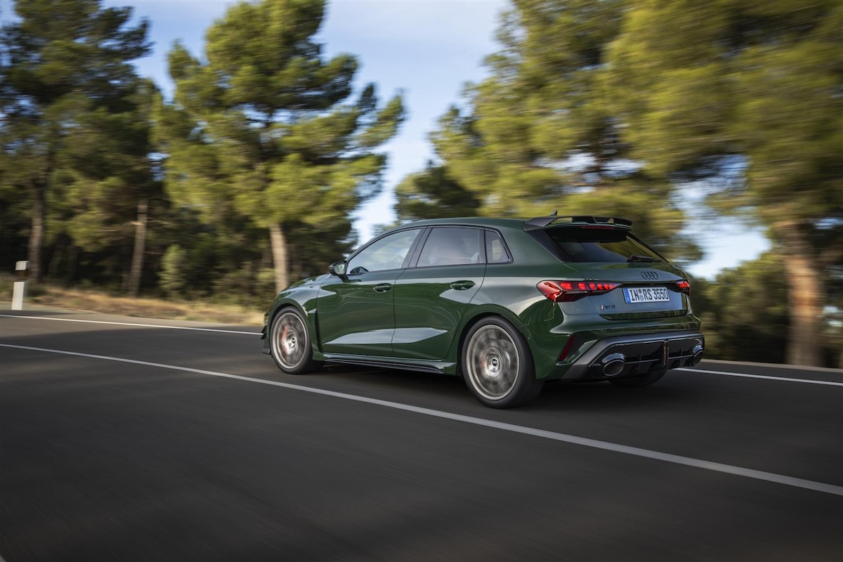 Audi RS 3 competition limited: 400 CV e anima racing esclusiva