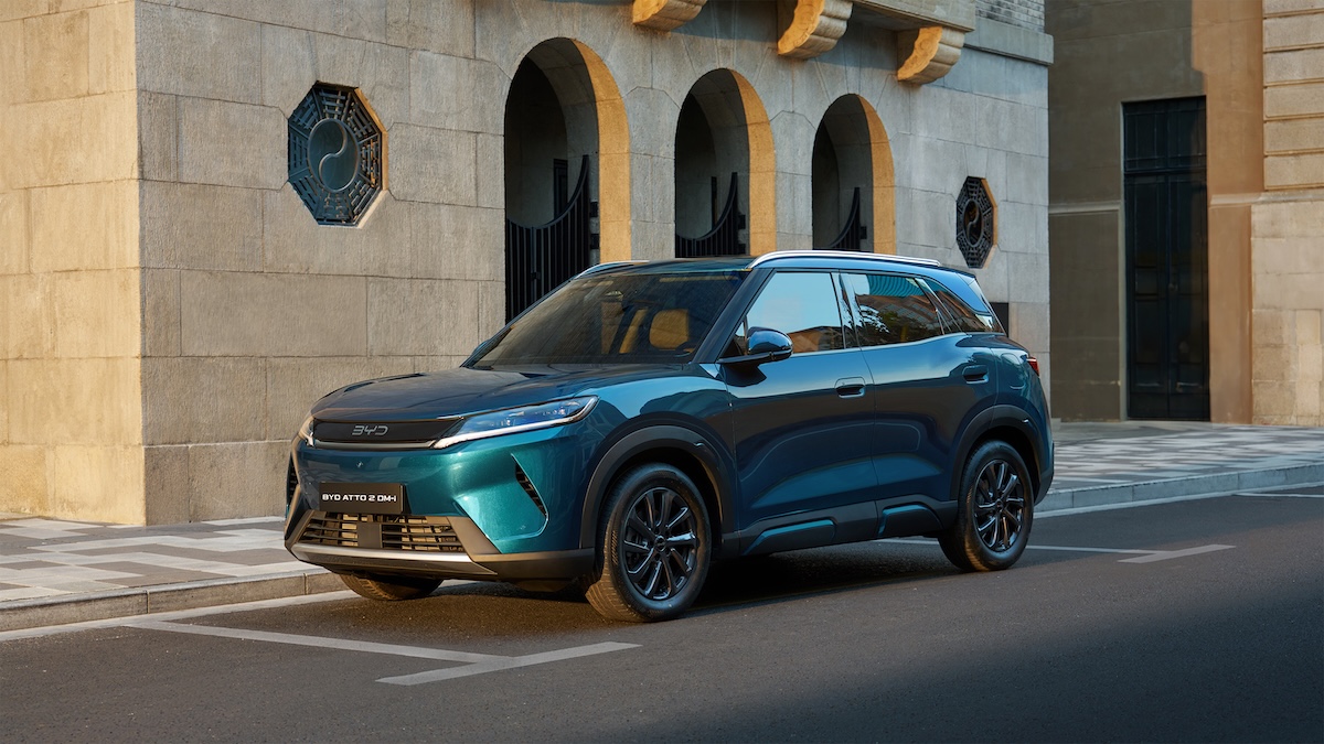 BYD ATTO 2 DM-i arriva in Italia: fino a 1.000 km di autonomia