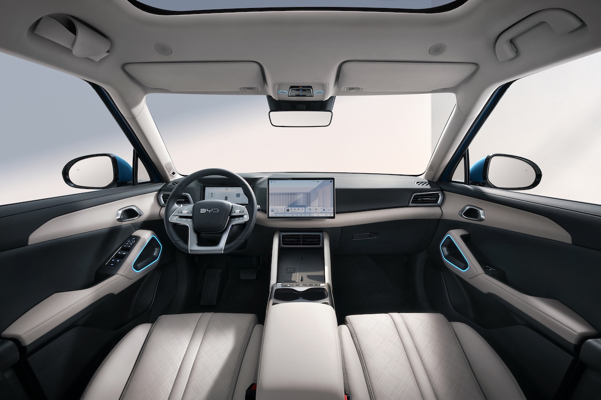 BYD ATTO 2 DM-i arriva in Italia: fino a 1.000 km di autonomia