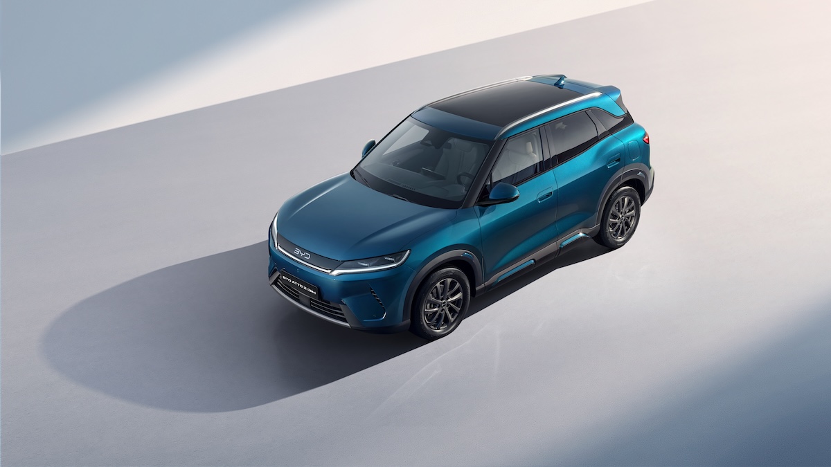 BYD ATTO 2 DM-i arriva in Italia: fino a 1.000 km di autonomia