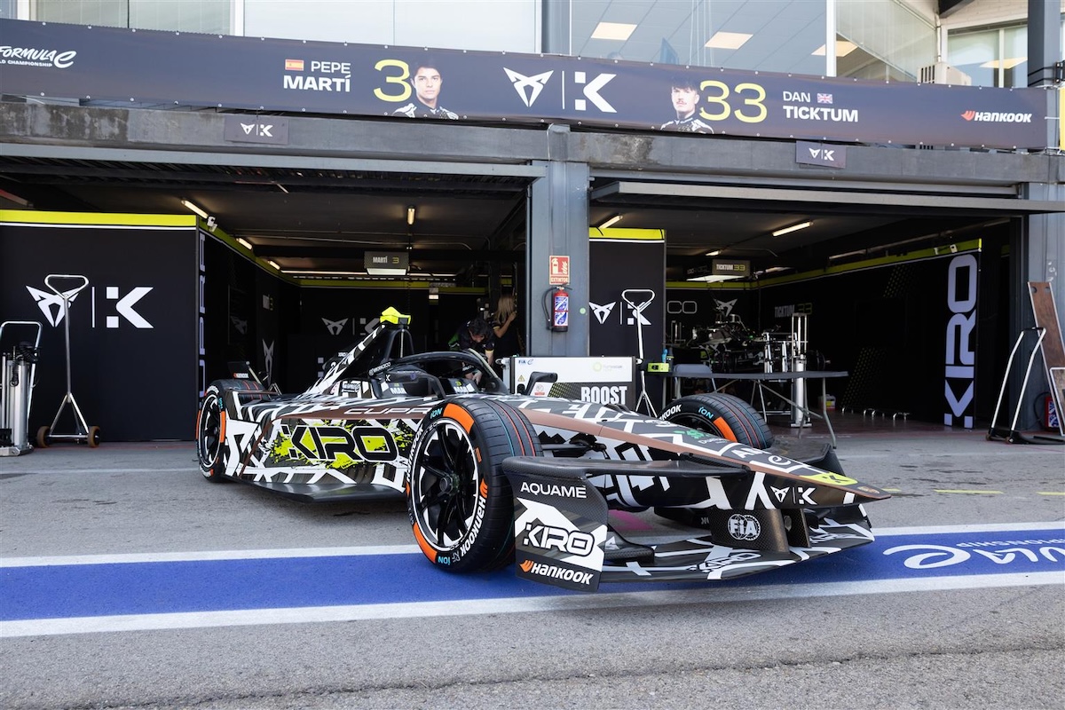 CUPRA accende Madrid con la Raval e la Formula E 2026 CUPRA accende Madrid con la Raval e la Formula E 2026