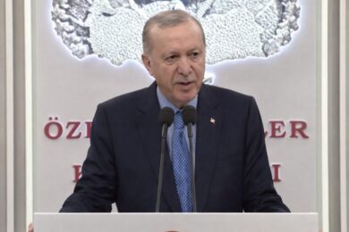 Missile iraniano verso la Turchia, Erdogan rompe il silenzio: “Evitiamo che simili incidenti si ripetano”