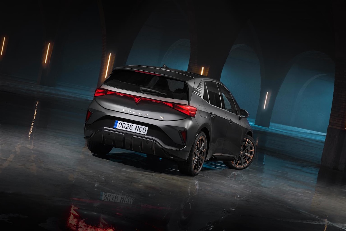 Nuova CUPRA Born: più design, più digitale, più “CUPRA”