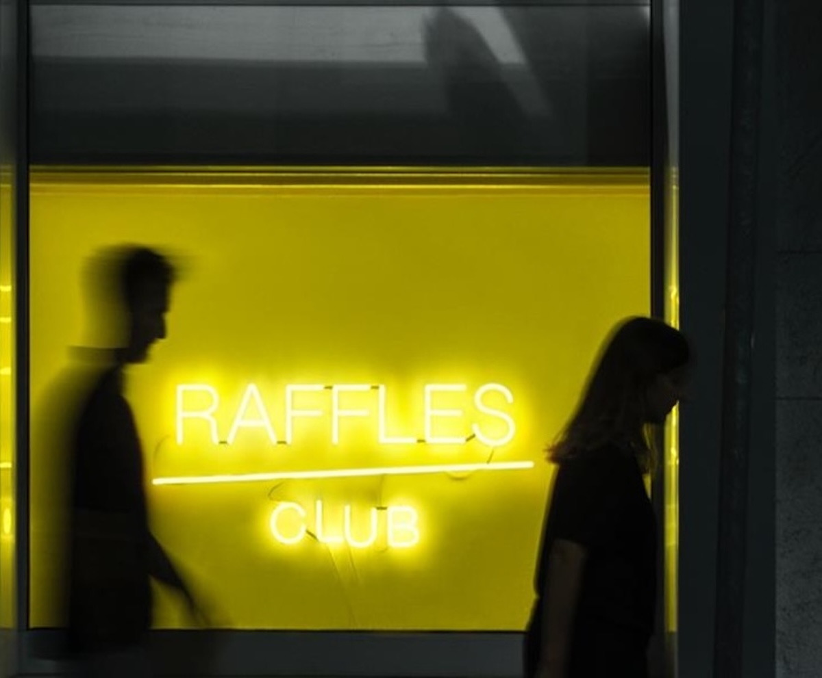 CUPRA rafforza il legame con RafflesMilano e punta sui talenti