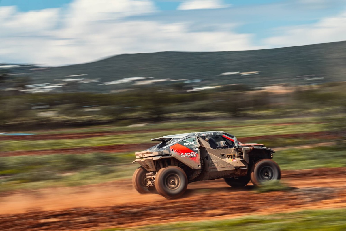 Dacia Sandriders trionfa in Portogallo con Loeb e Boulanger