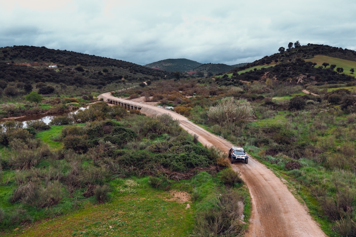 Rally-Raid Portogallo, doppietta Dacia con Moraes e Loeb Rally-Raid Portogallo, doppietta Dacia con Moraes e Loeb