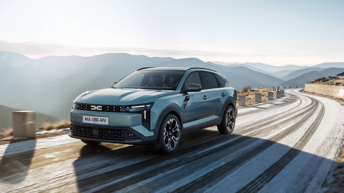 Dacia futuREady: 4 elettriche entro il 2030 e offensiva nel C