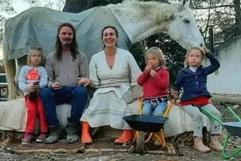 salviamo la famiglia nel bosco