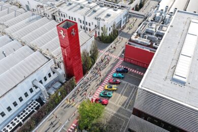 Ferrari apre Fiorano a 15 mila runner e trasforma la corsa in brand