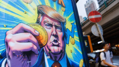 Ft: “Trump imporrà nuovi dazi al 100%”. La sfida alla Corte Suprema e al mondo. Ecco il nuovo settore chiave su cui colpirà