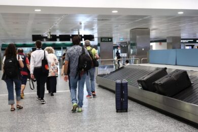 Vacanze di Pasqua, oltre 9 milioni di italiani in viaggio nonostante i rincari e la guerra. Spesa minima di 400 euro a persona, ecco le mete più gettonate