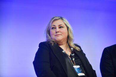 Poltrone, Bayer: cambio ai vertici. Arianna Gregis nominata nuovo ceo per l’Italia