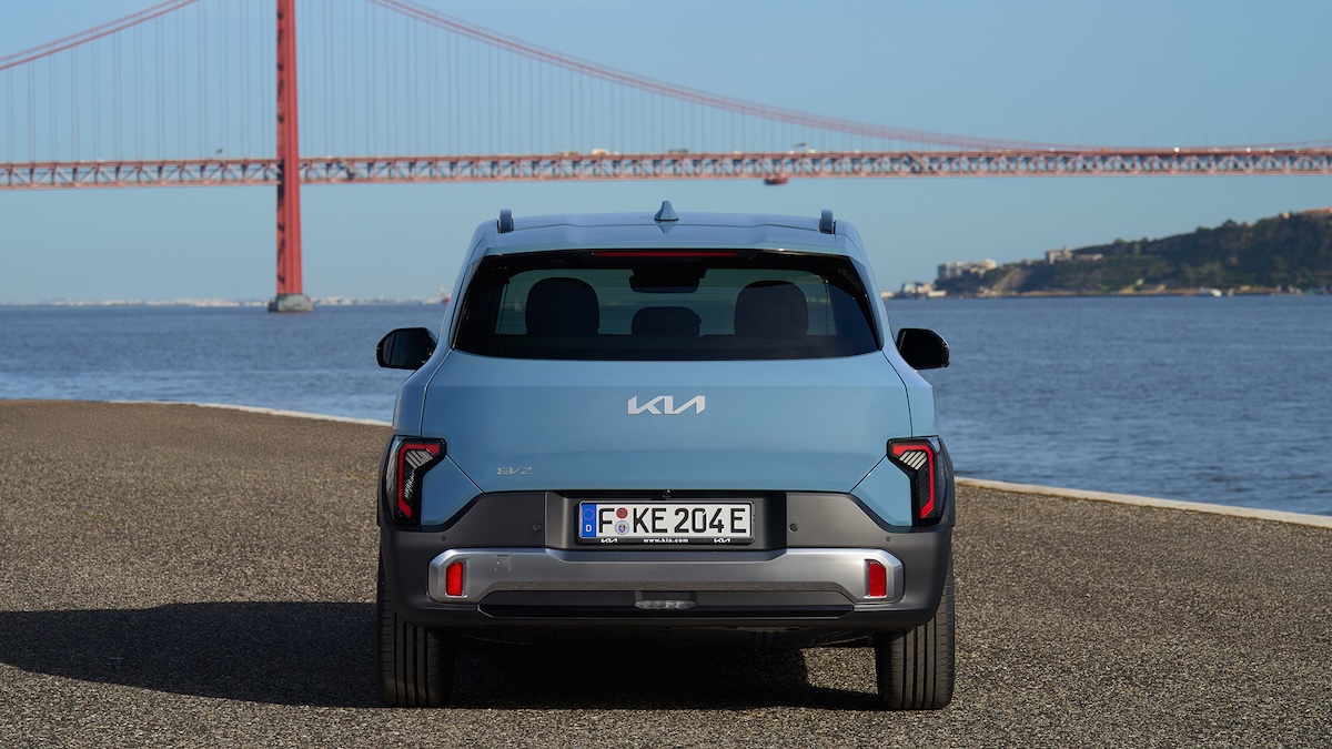 Kia EV2 debutta in Europa: il piccolo SUV elettrico fa sul serio