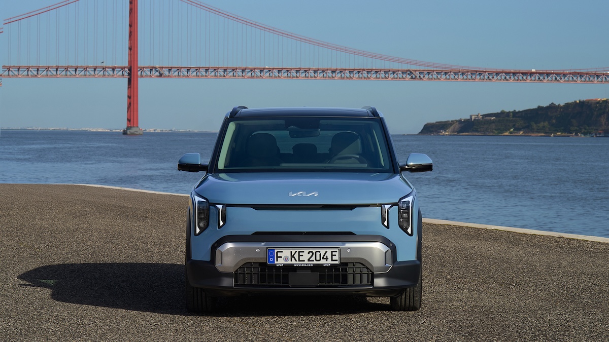 Kia EV2 debutta in Europa: il piccolo SUV elettrico fa sul serio