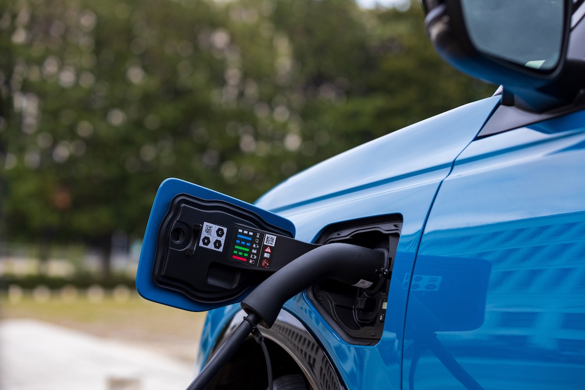 Nissan MICRA elettrica torna in Italia e riaccende una leggenda