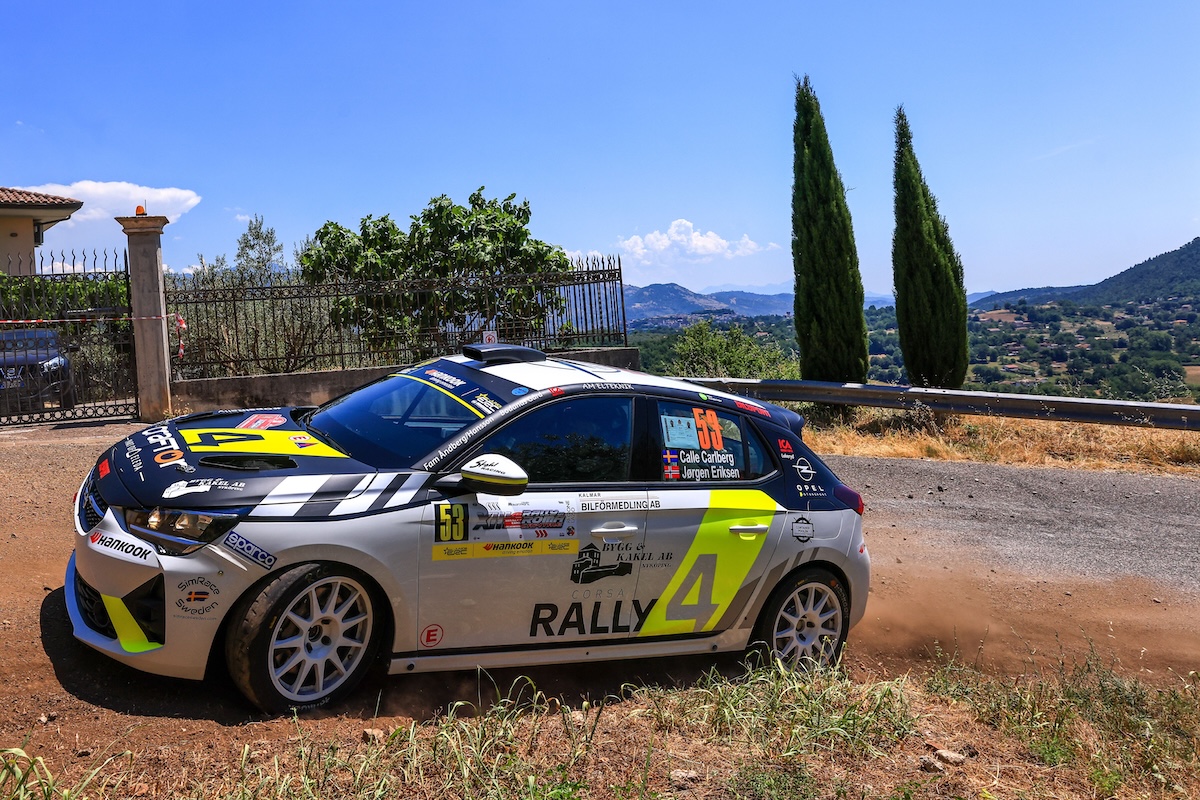 Opel accende il rally elettrico: Mokka GSE Rally debutta nel 2026