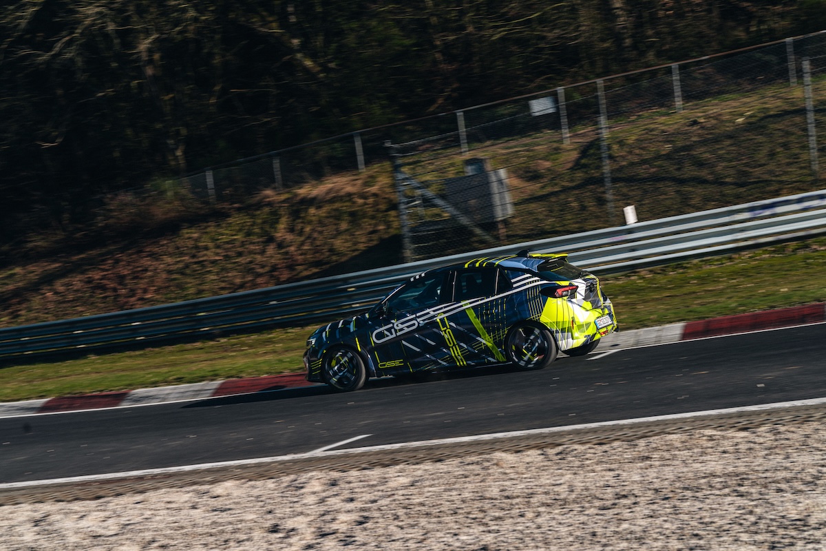 Opel Corsa GSE al Nürburgring: perché la hot hatch ora conta