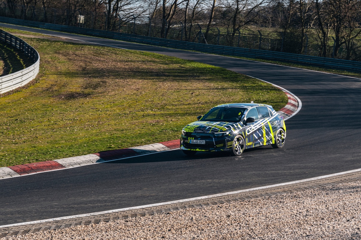 Opel Corsa GSE al Nürburgring: perché la hot hatch ora conta