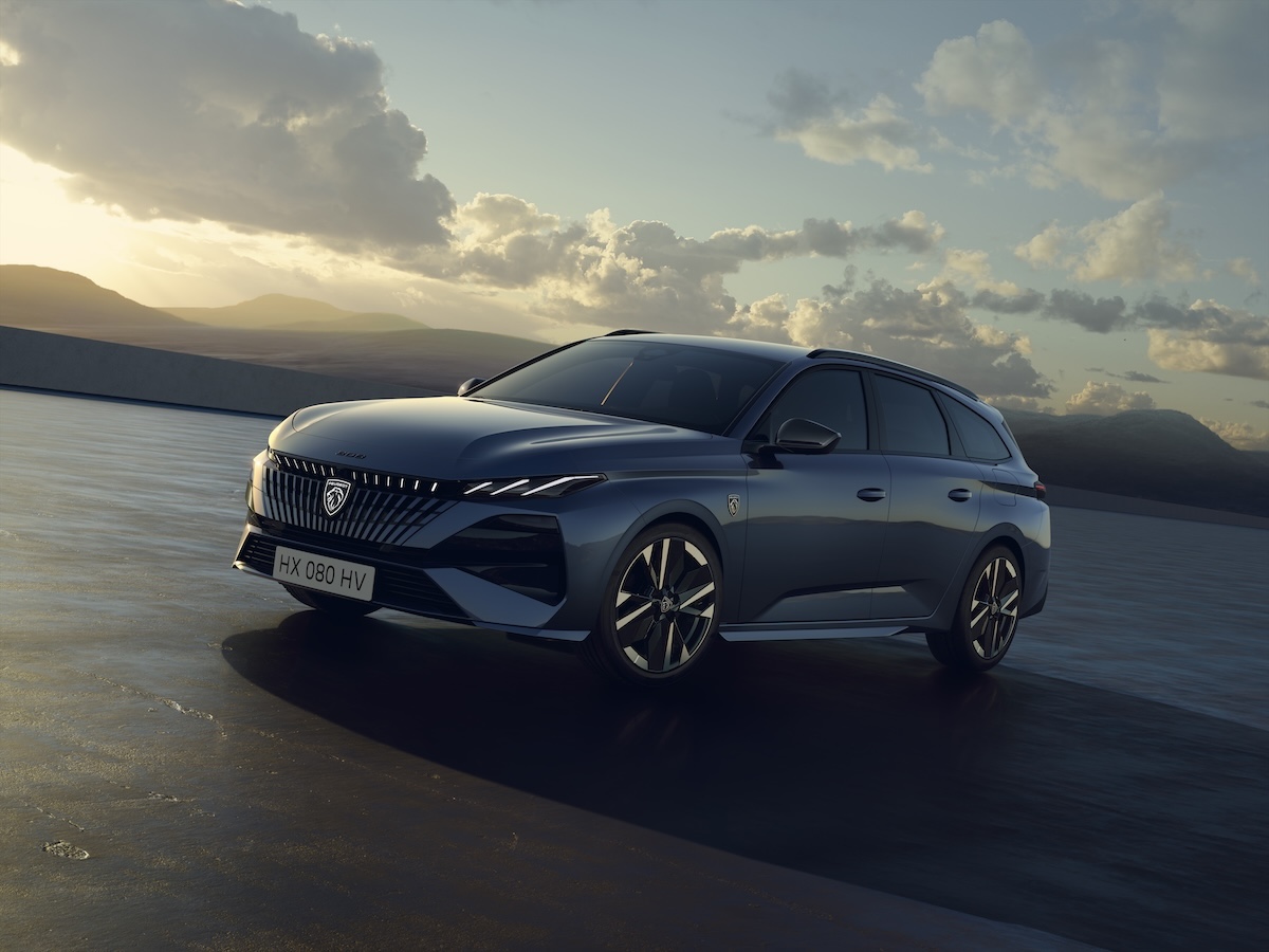 Peugeot 308 SW: la wagon compatta tra stile, spazio e efficienza