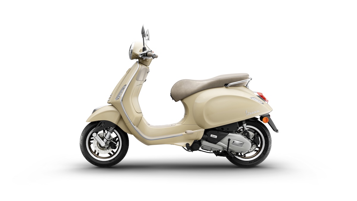 Vespa 2026 rinnova Primavera e Sprint S con più tecnologia