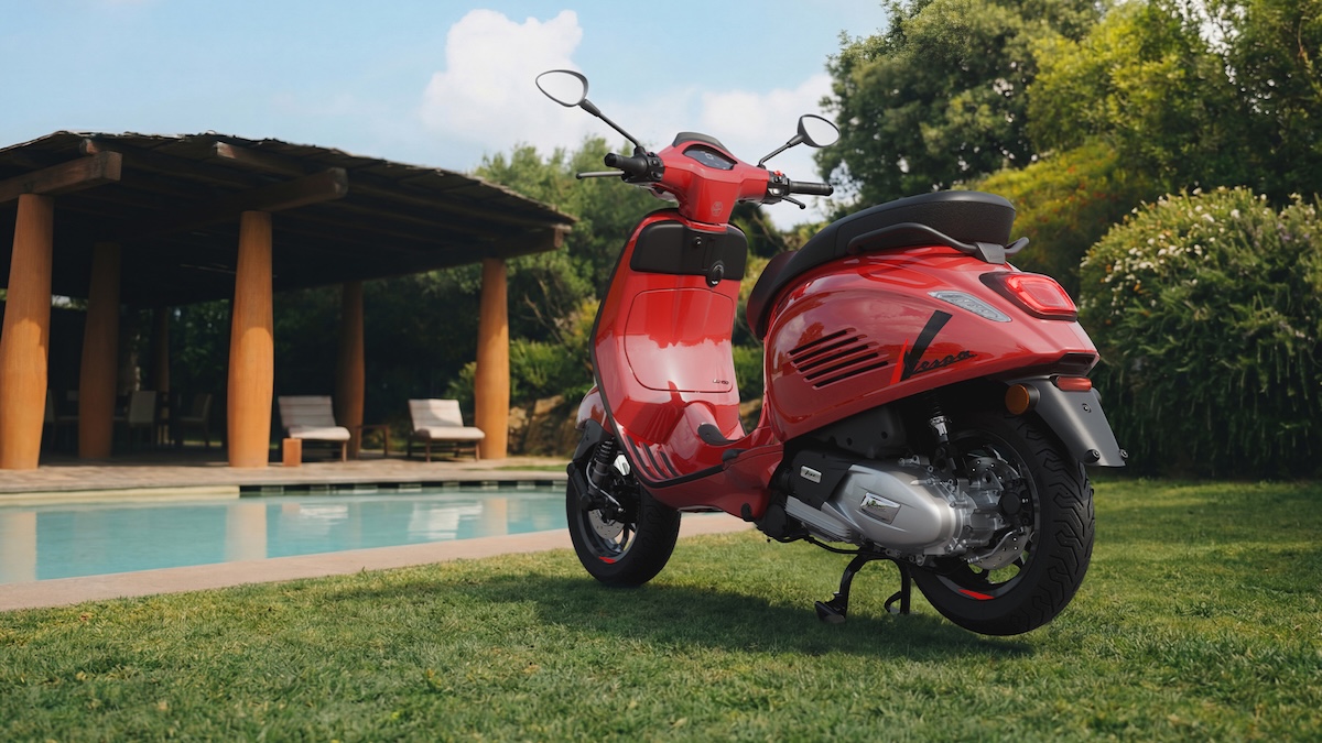 Vespa 2026 rinnova Primavera e Sprint S con più tecnologia